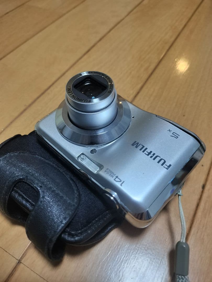 Fujifilm Compact Digital Cameras