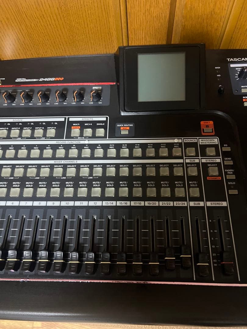 Tascam Multi -Track Recorder 2488Neo Mtr
