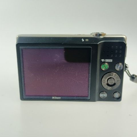Nikon Compact Digital Camera Coolpix S570 Silver