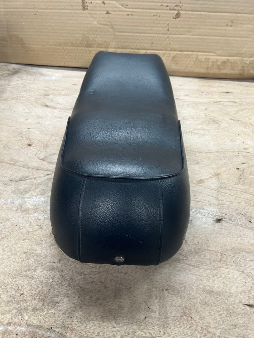 Seats Sr400