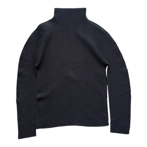 Issey Miyake Long Sleeve Me