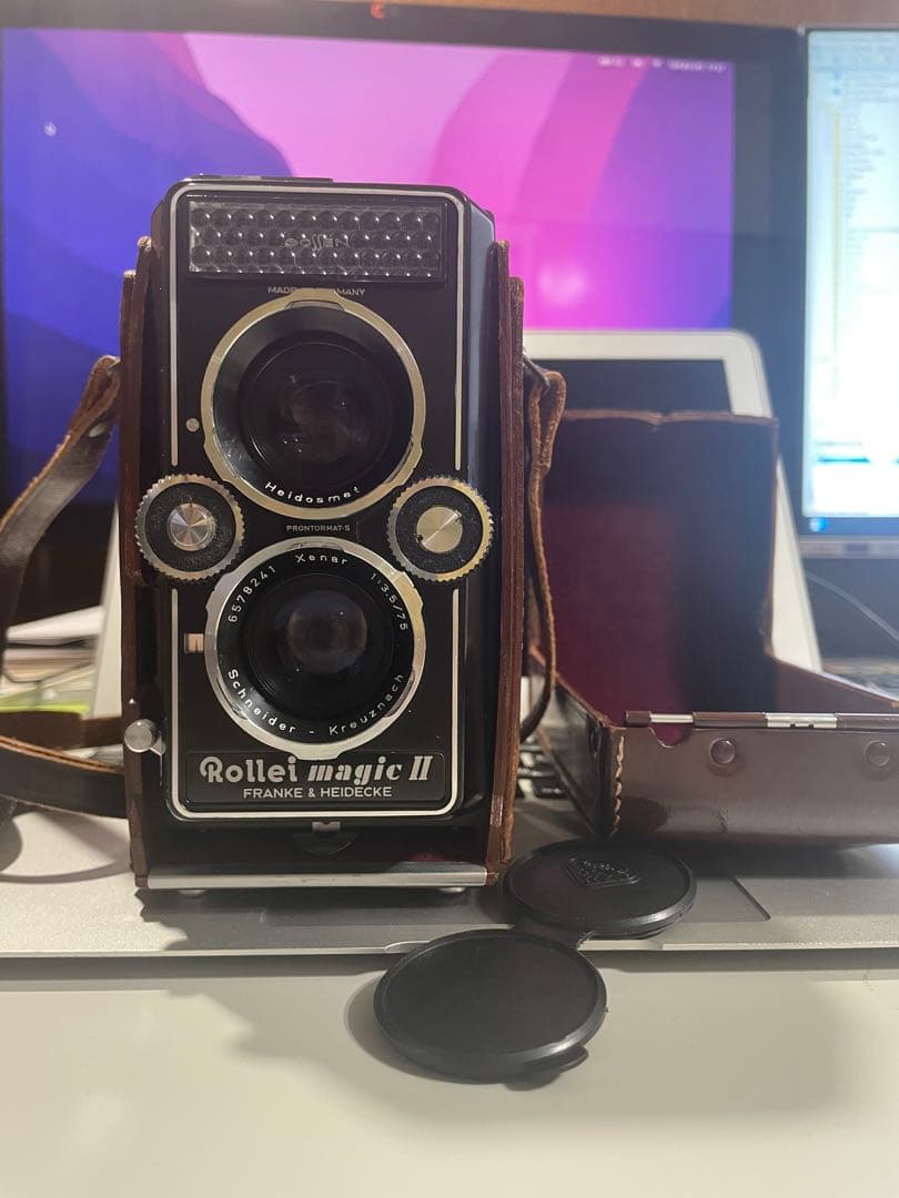 Rollei Large Format Medium Cameras (Film) Rolleiflex Magic Ii