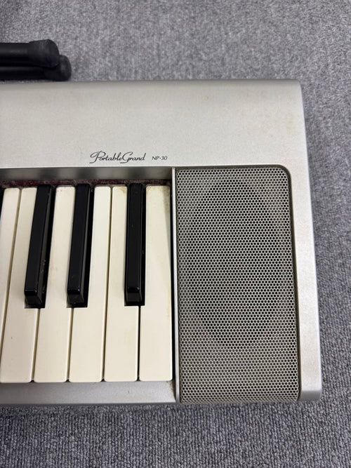 Keyboard Electronic Piano Yamaha Portable Grand Np-30