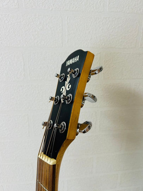 Yamaha Acoustic Guitar Apxt-1A
