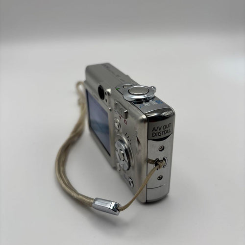 Canon Compact Digital Camera Ixy 55