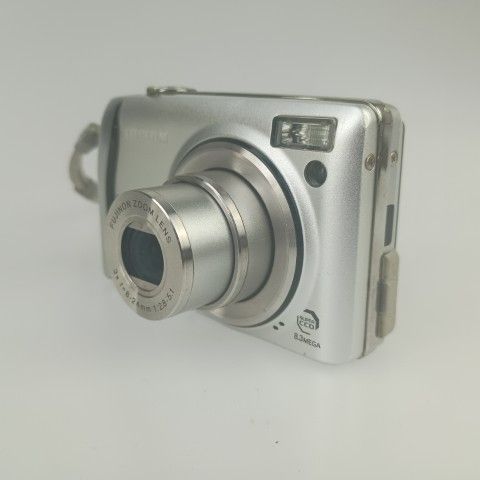 Fujifilm Compact Digital Camera Finepix F40Fd Silver
