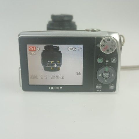 Fujifilm Compact Digital Camera Finepix F40Fd Silver