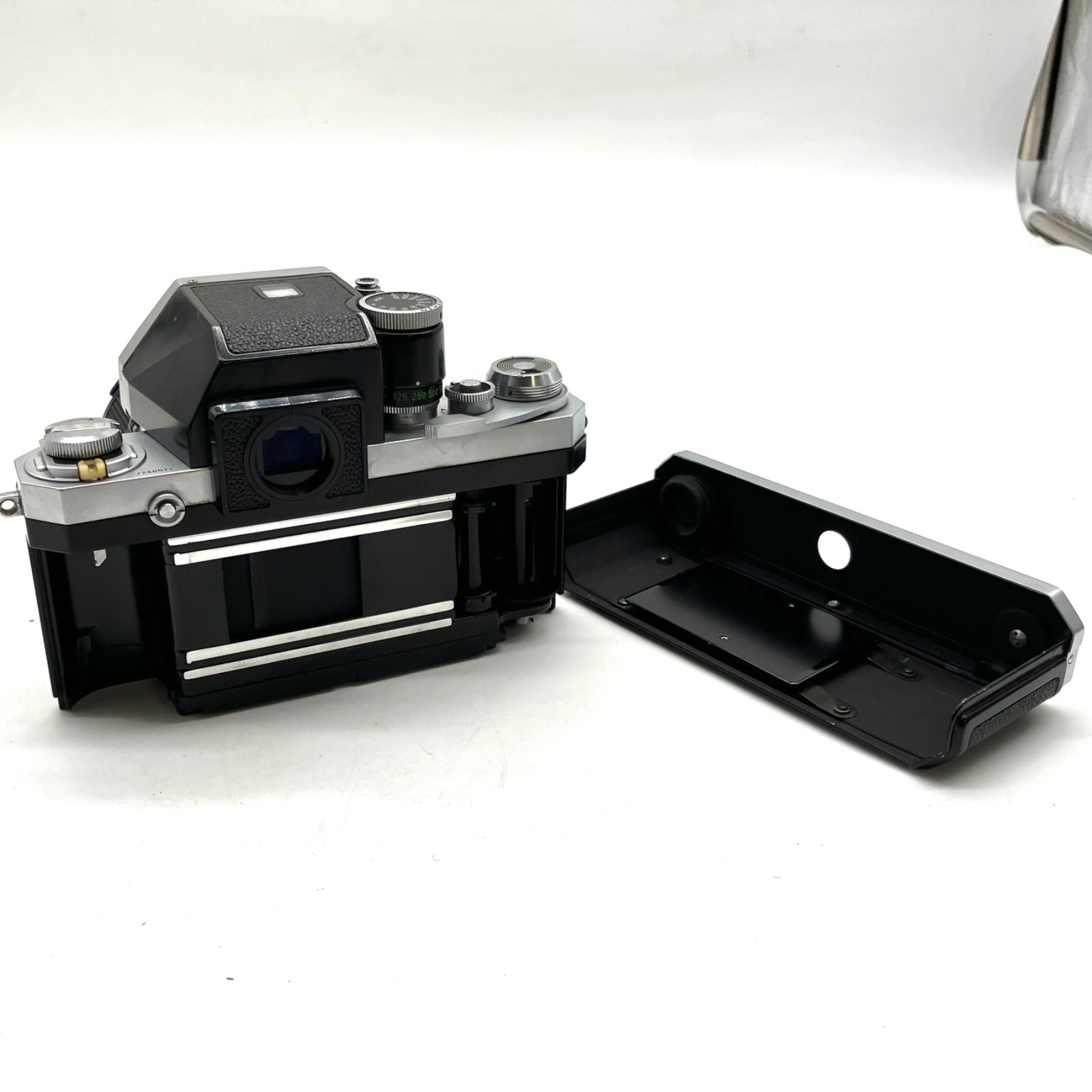 Nikon Slr Camera (Film) Ua170 F