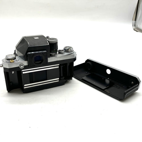 Nikon Slr Camera (Film) Ua170 F