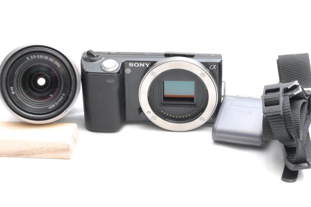 Sony Mirrorless Interchangeable Lips Nex-5/E 3.5-5.6 18-55Mm