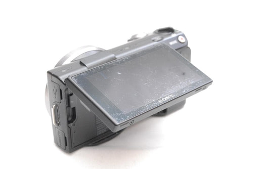 Sony Mirrorless Interchangeable Lips Nex-5/E 3.5-5.6 18-55Mm