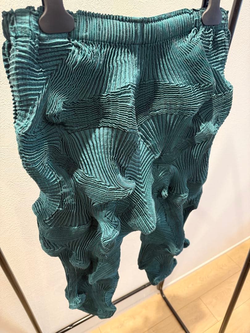Pantalon décontracté A-Poc Issey Miyake Able
