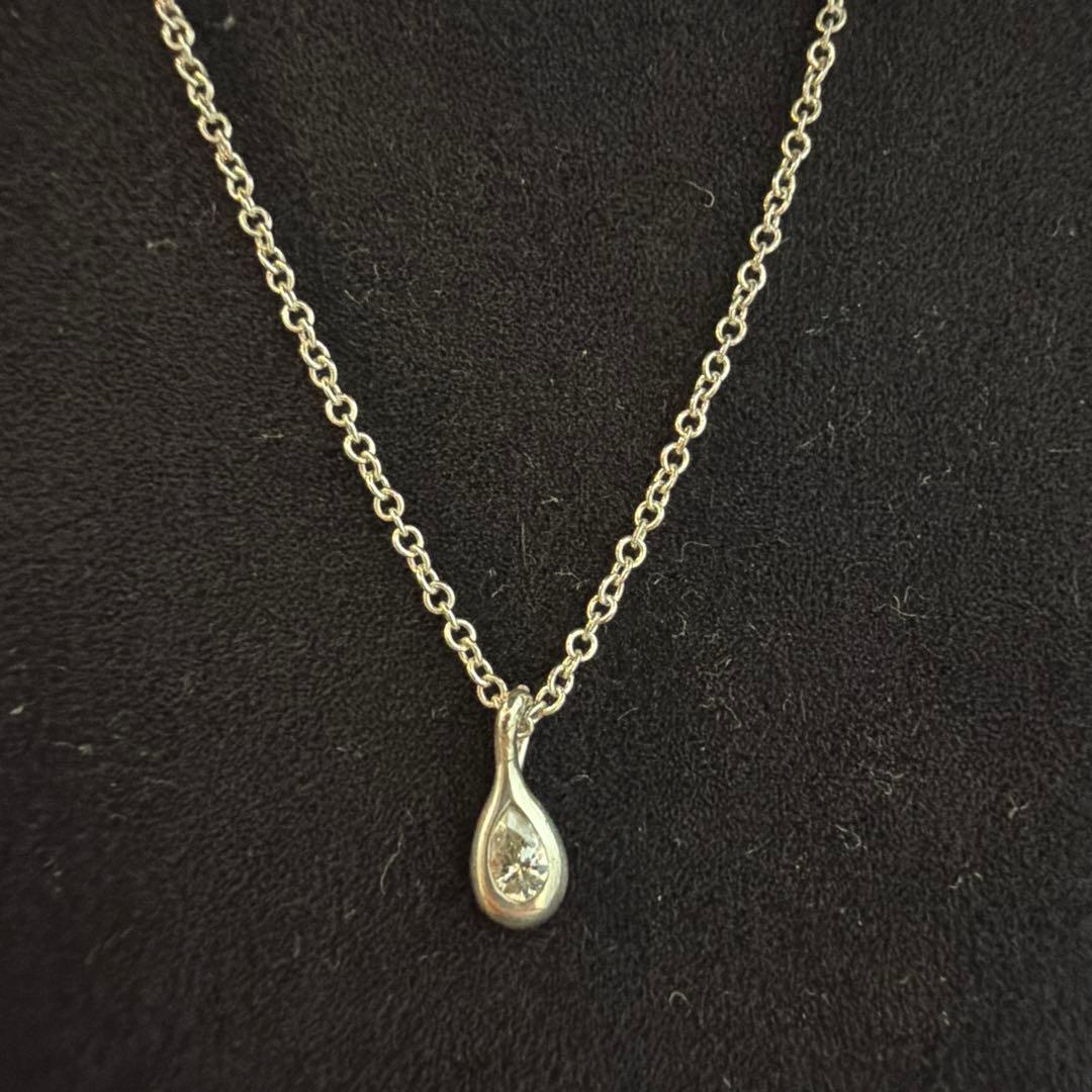 Tiffany Necklaces Co.
