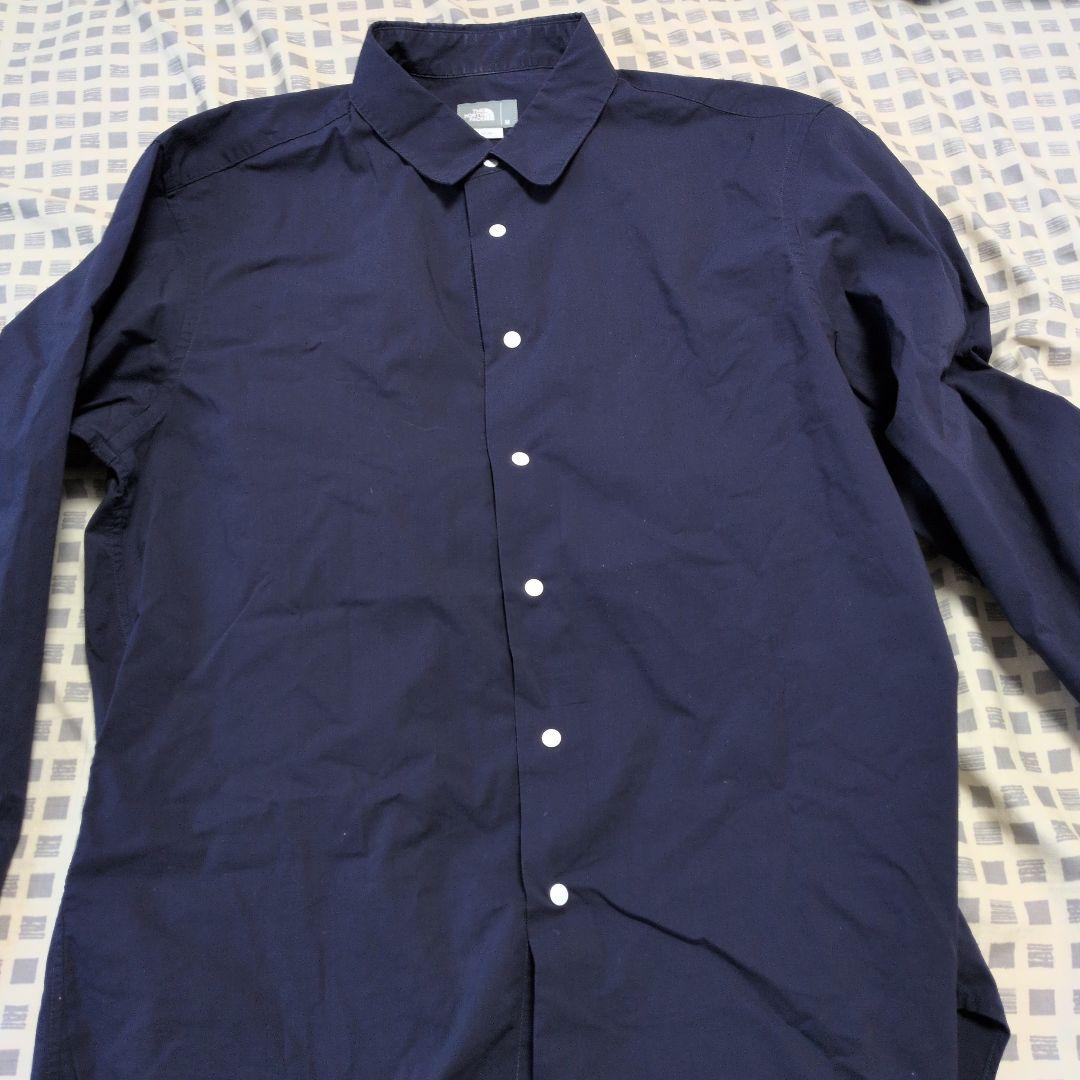 The North Face Button-Up Shirts M