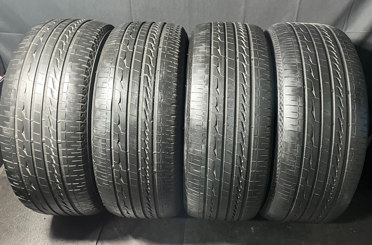 Bridgestone 18 Inches 2023/2022 6.6 7.1 Alenza Lx100 285/60R18 4 H_1695