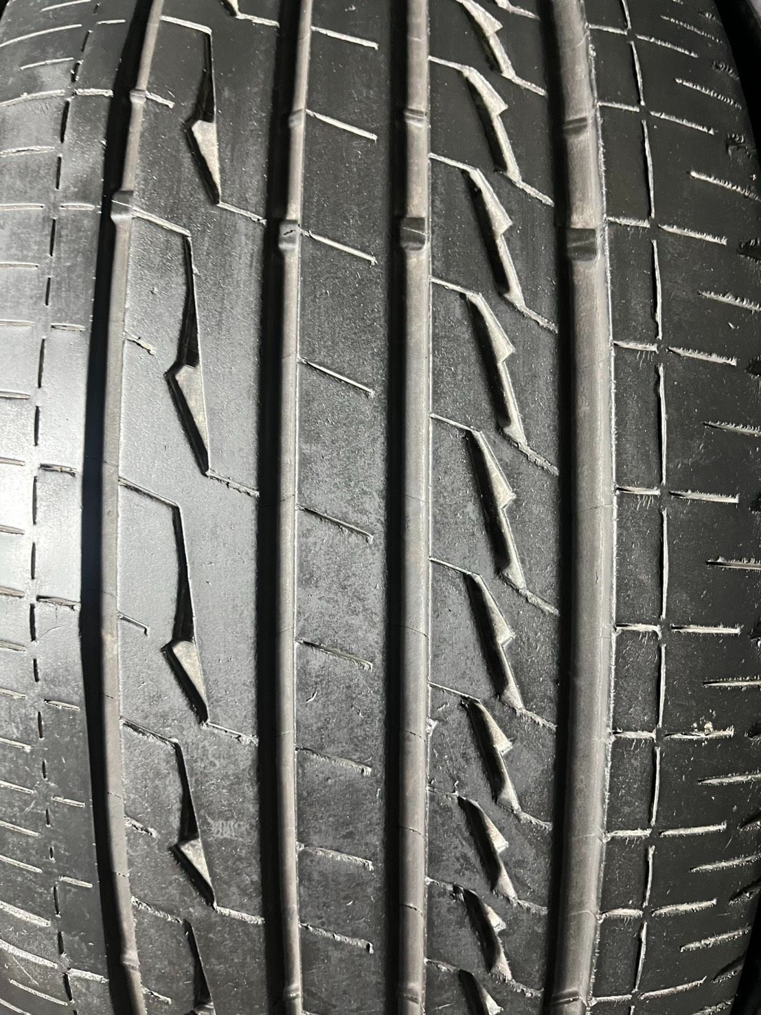 Bridgestone 18 Inches 2023/2022 6.6 7.1 Alenza Lx100 285/60R18 4 H_1695