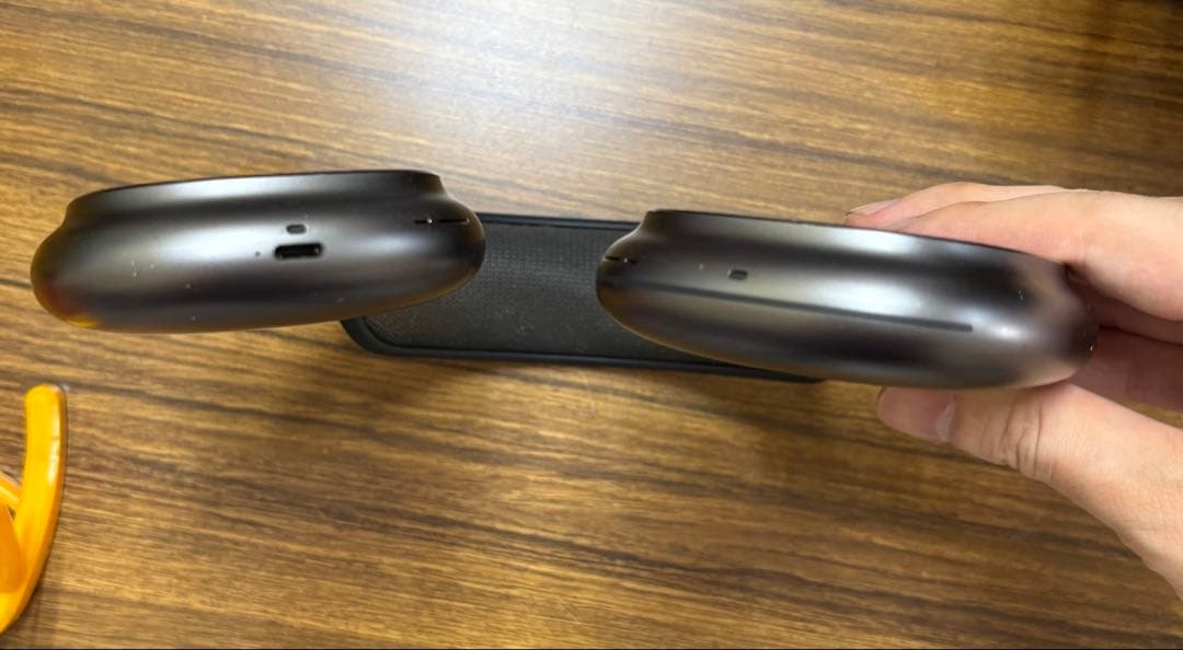 Apple Airpods Airpodsmax 1