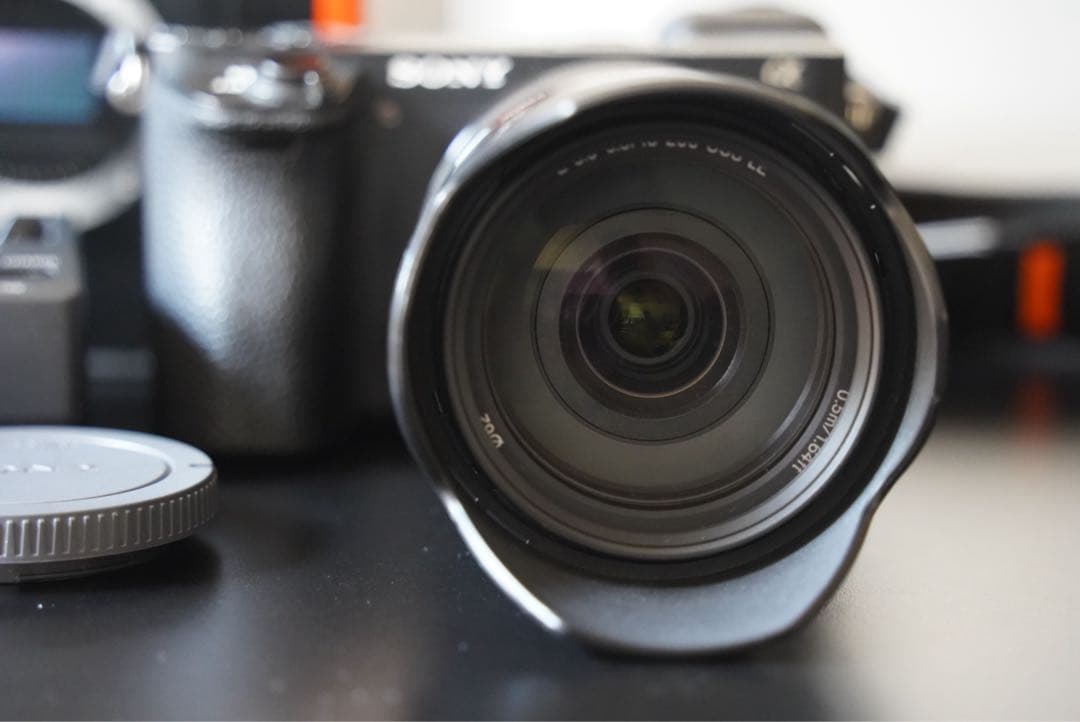 Sony Mirrorless Interchangeable Lips 6500 Sel18200Le 2