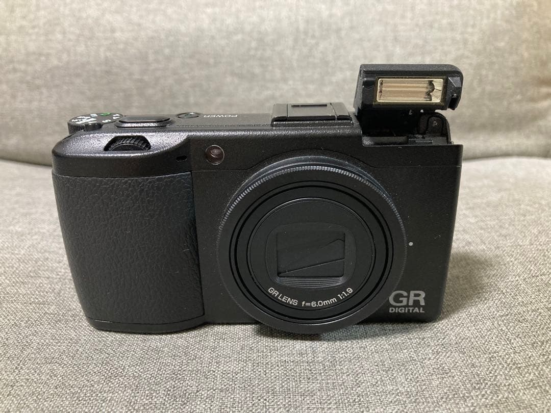 Ricoh Compact Digital Camera Gr )2009