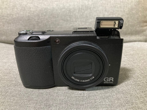 Ricoh Compact Digital Camera Gr )2009