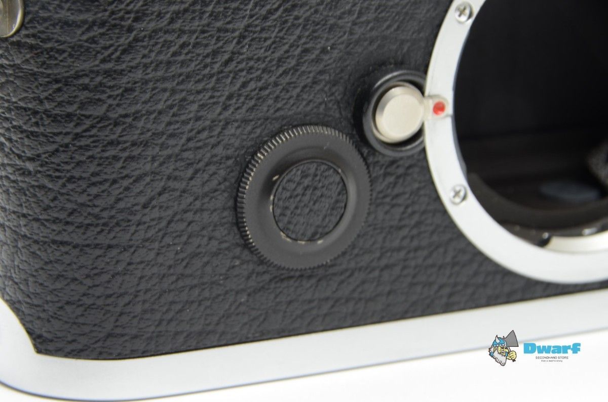 Leica Range Finder Camera M6 Ttl 0.72 Body