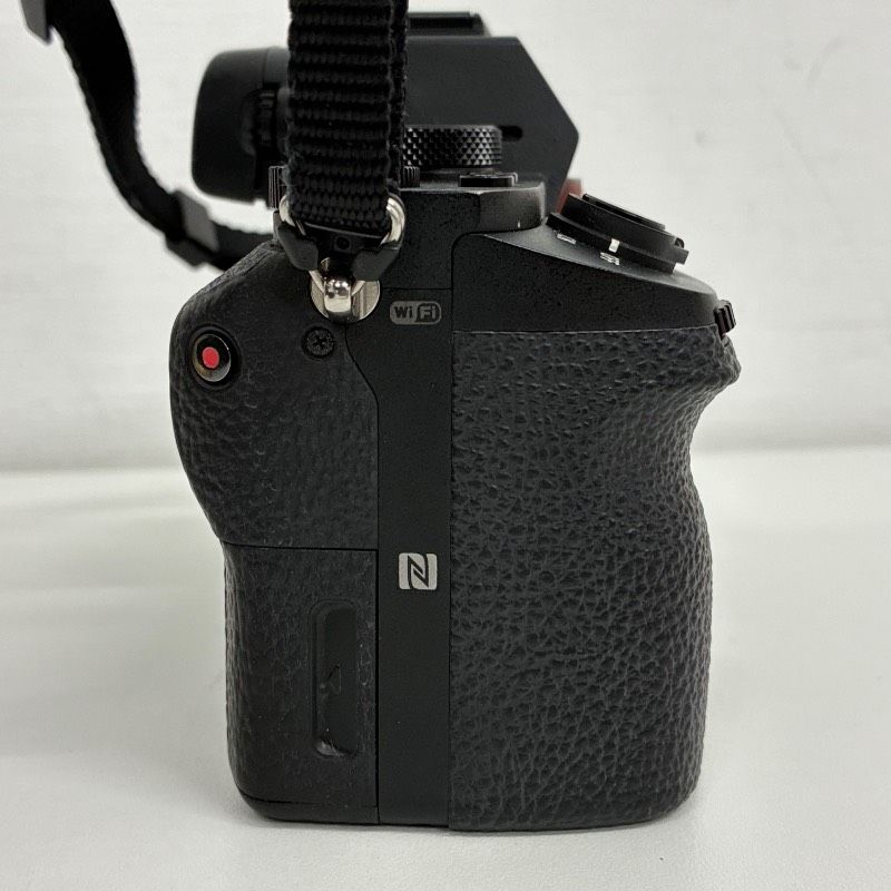 Sony Mirrorless Interchangeable Lips 7 Ii Ilce-7M2 Lens: Fe 3.5-5.6/28-70