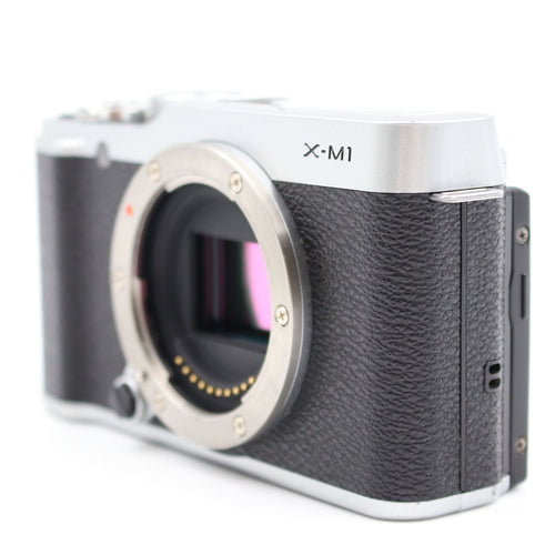 Fujifilm Mirrorless Interchangeable Lips X-M1
