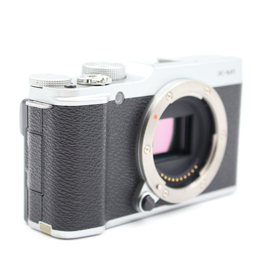 Fujifilm Mirrorless Interchangeable Lips X-M1