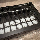 Roland Midi Keyboards Pads Mc-101 Portable Groovebox