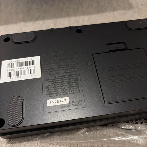 Roland Midi Keyboards Pads Mc-101 Portable Groovebox