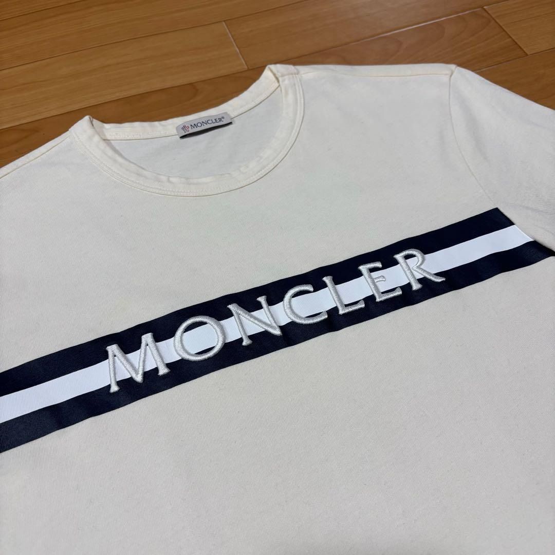 Moncler T -Shirt S 5S394