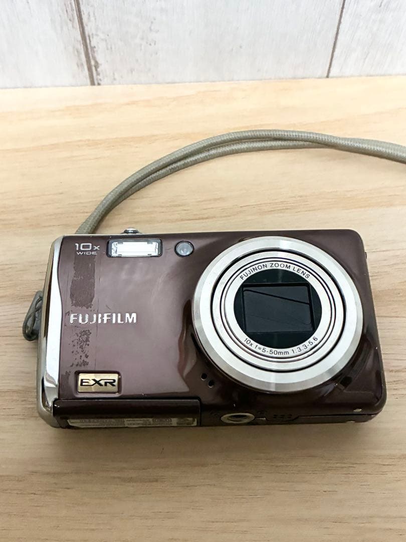 Fujifilm Compact Digital Camera Finepix F70 Exr