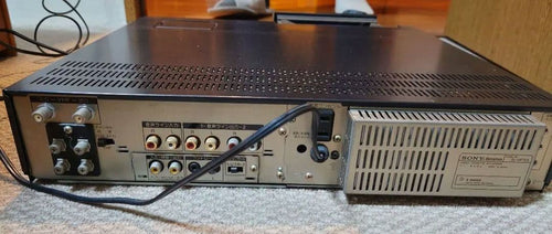 Sony Vhs Video Deck Beta Hi-Fi Sl-Hf705