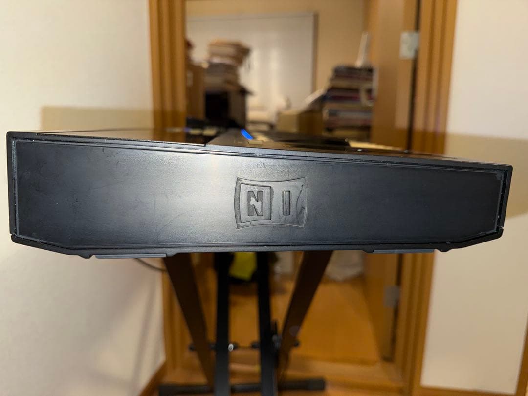 Midi Keyboard Pad Komplete Kontrol S61Hw