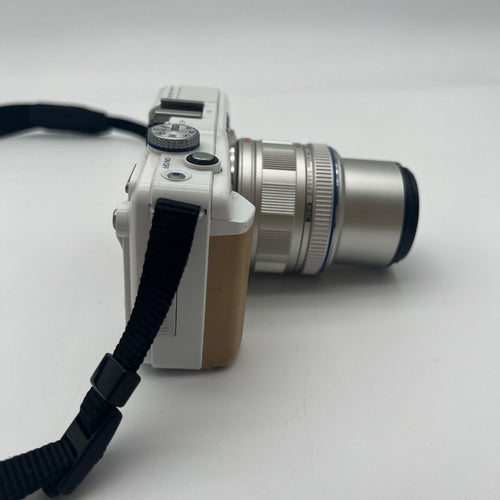 Olympus Mirrorless Interchangeable Lips T5880 Pen E-Pl1S