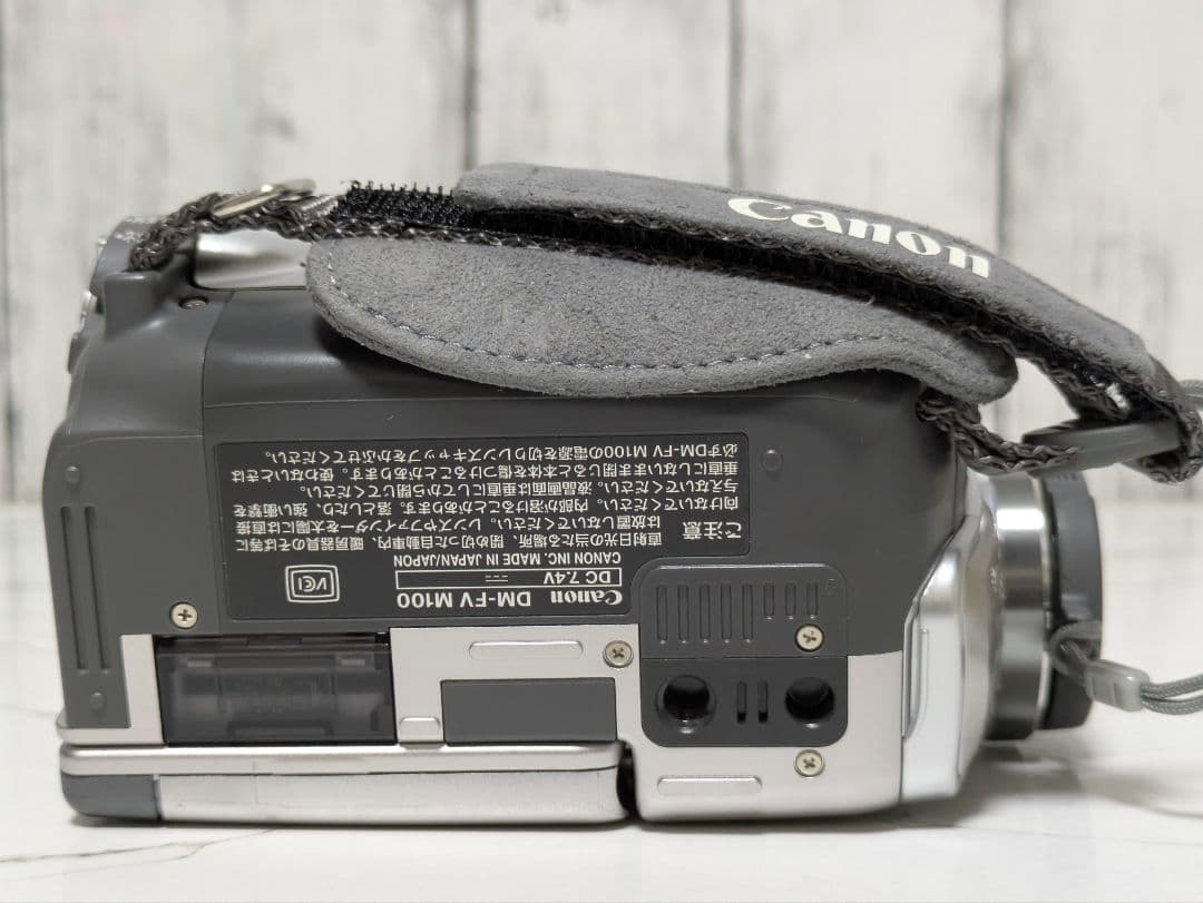 Canon Video Cameras Dm-Fv M100 Minidv