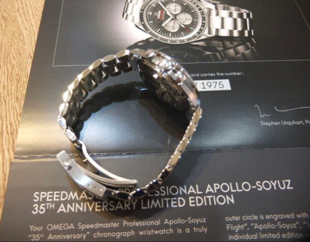 Omega Hand-Wound Watches Speedmaster 35 1975