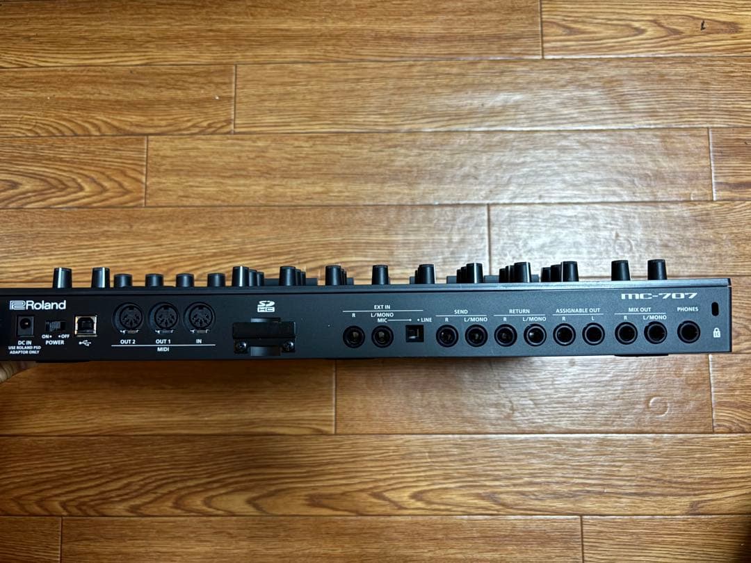 Roland Rhythm Machine Mc-707