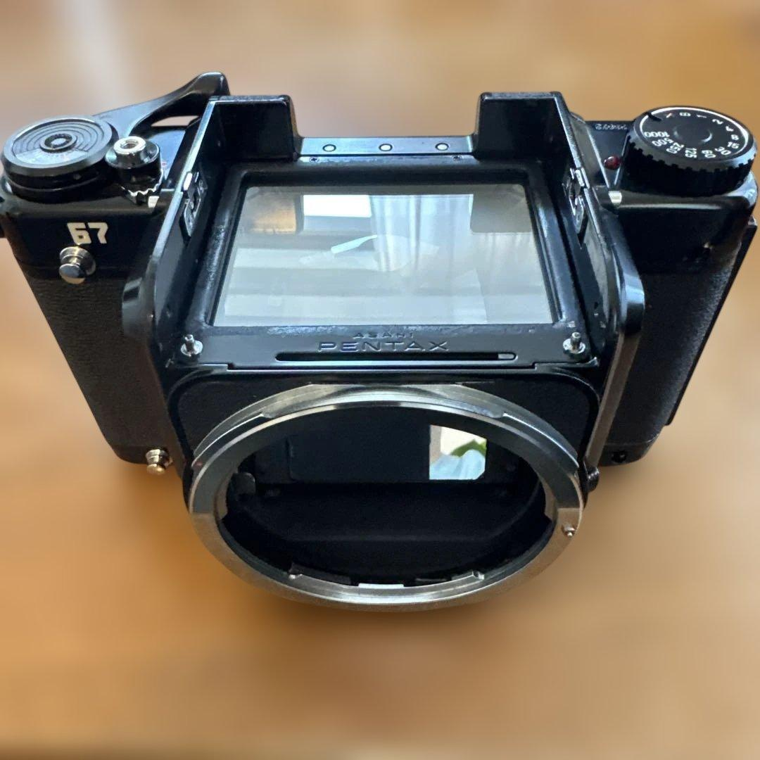 Pentax Large -Size Medium Format Camera (Film) 67