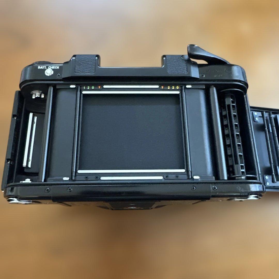 Pentax Large -Size Medium Format Camera (Film) 67