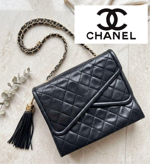 Chanel Shoulder Bags