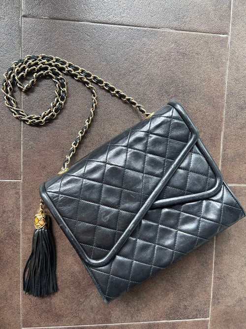 Chanel Shoulder Bags