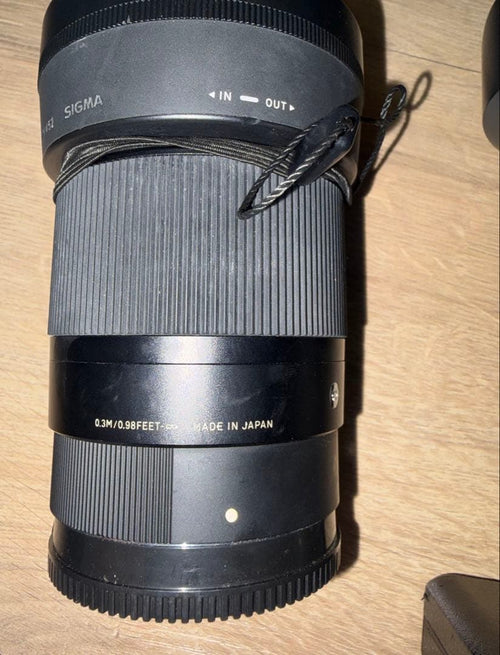 Sony Others 6300 Selp18105G Sigma F1.4