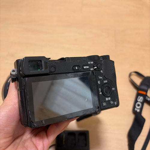 Sony Others 6300 Selp18105G Sigma F1.4