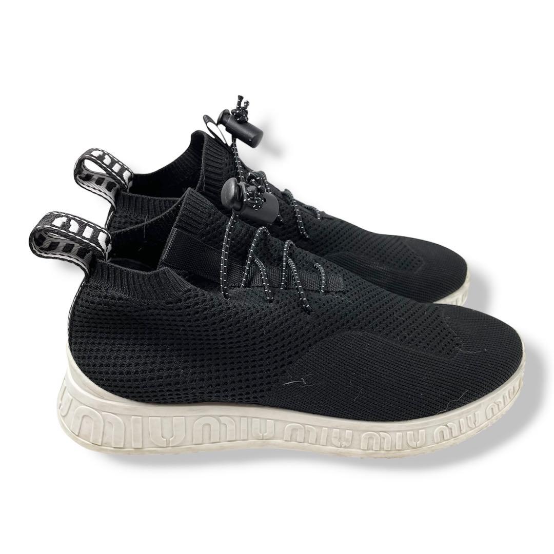 Miu Sneakers 35
