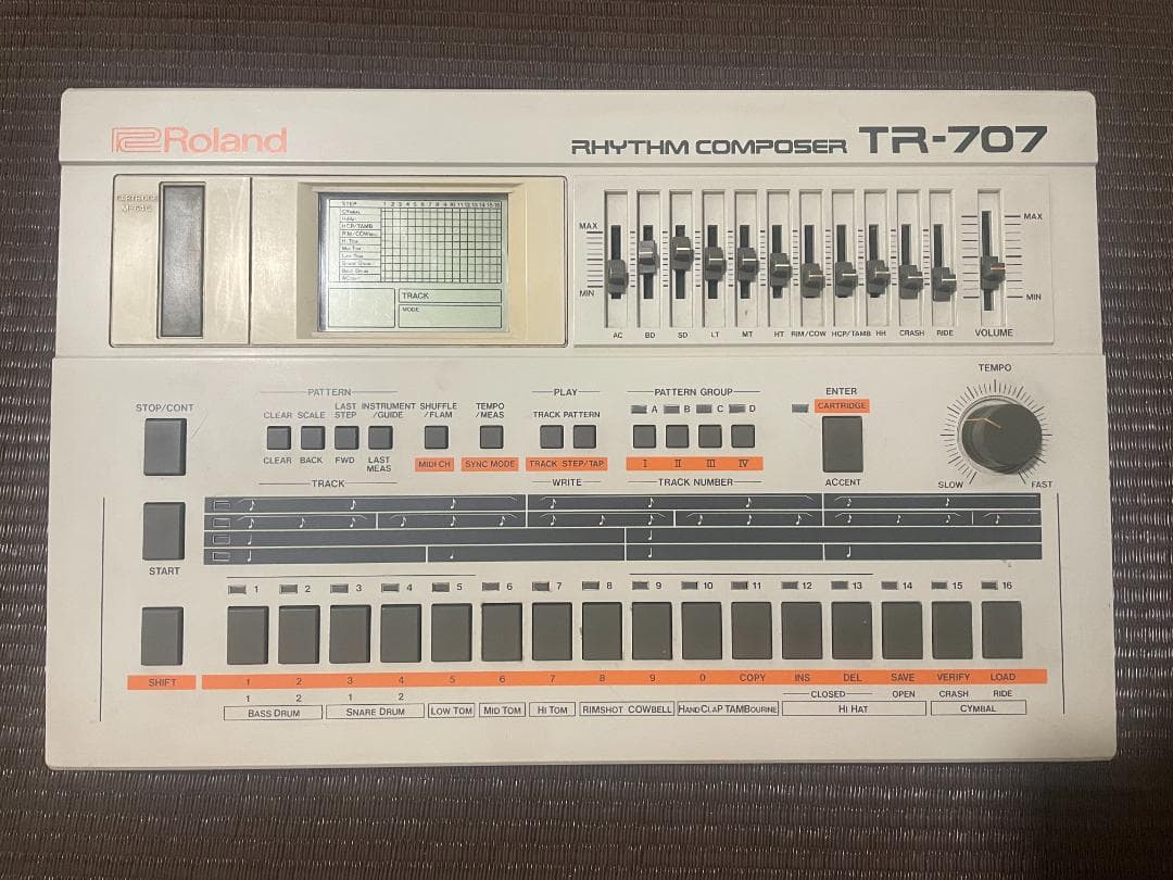 Rhythm Machines Roland Tr-707