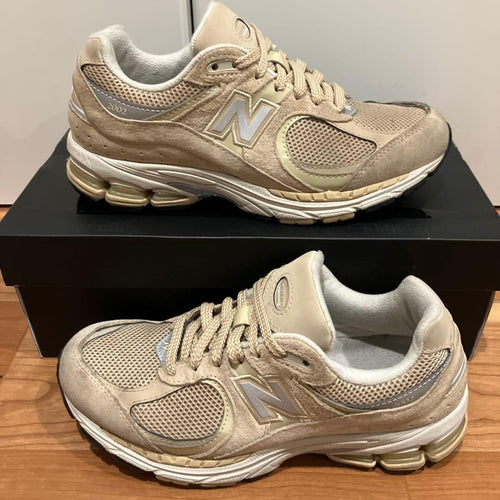 New Balance Sneakers 2002