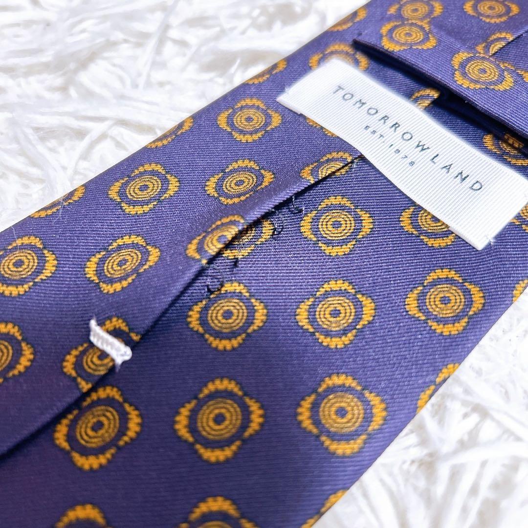 Tomorrowland Tie
