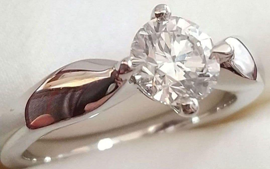 Bvlgari Rings 0.7Ct H