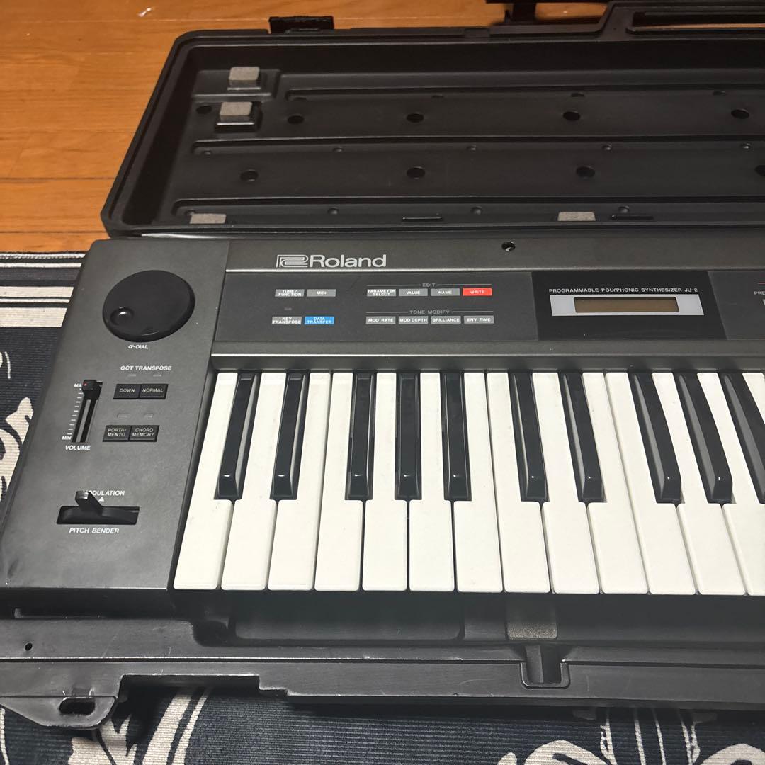 Roland Analog Synthesizers Juno-1 1